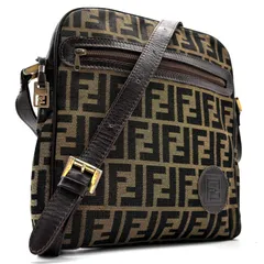 正規品 FENDI フェンディ ショルダーバッグ ズッカ FFロゴ 総柄 レディース メンズ ナイロン 軽量 レザー 本革 ブラウン 斜め掛け ロゴプレート