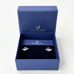 Swarovski 白鳥モチーフ ピアススワン  1723