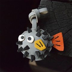 genten MOOMIN collectionチャーム スティンキー ゲンテン - メルカリ