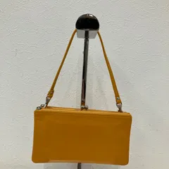 174　良品工房　お財布バッグ　ウォレット　 イエローオレンジ系　レザー　レディース