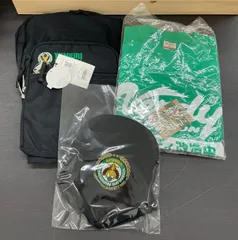 【未使用・現状品】読売ベルディグッズ3点　CAP・T-シャツ・デイバッグ 　レア　A-189