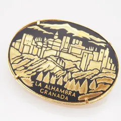 R296 金工 象嵌 ブローチ ダマスキナード アルハンブラ宮殿 ゴールドカラー デザイン