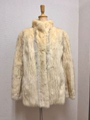 bhq様専用サガミンク毛皮ハーフコートアイボリー9号Mサイズ相当 - メルカリ