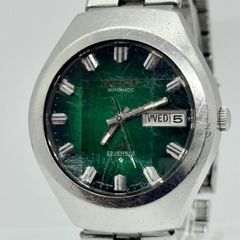 希少グリーン文字盤SEIKO QUARTZ QZ 9面カットガラス デイデイト 