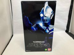 KAIYODO ウルトラマン 未組立フィギュア - メルカリ