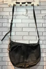 Agnes b アニエスベー ショルダーバッグ レザー ブラック