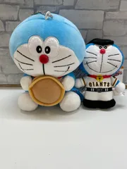 【N3-31】◇ ドラえもん(M)スタンダードぬいぐるみ・どこでもドラえもん読売ジャイアンツ　ぬいぐるみ　2点セット