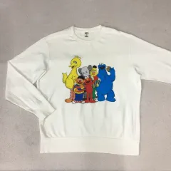 UNIQLO カウズ スウェット K04