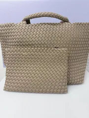 【美品】ナゲディ　NAGHEDI　トートバッグ　ポーチ付き