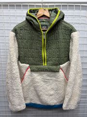 UGG カラフル フリースジャケット XS - メルカリ