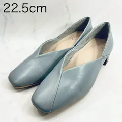【新品 訳あり】イング　切替えデザインローヒールパンプス　22.5ｃｍ　ライトグレーのサムネイル