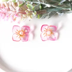 no.510　レジン　新生活　お花　立体的　ピアス　イヤリング　ハンドメイド