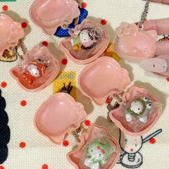 レトロハローキティ 02年 フィギュア キーホルダー (1枚) レトロキティー レトログッズ