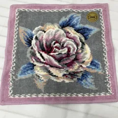 9971　美品　FEILER　フェイラー　ハンカチ　 ハンドタオル　大判　ローランサン　 花柄　グレー×パープル系　大判　 シール付き　レディース