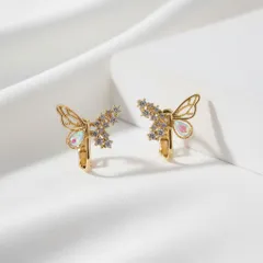❤︎24時間以内発送/全品2,000円以下❤︎【上品＆高見えイヤリング】butterfly　蝶　バタフライ　キラキラ　ゴールド　シンプル　ビジュー　韓国　通勤　結婚式　セレモニー　痛くない