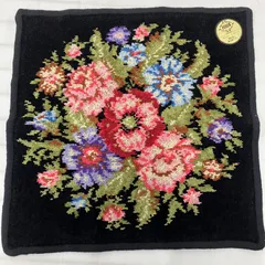 9969　FEILER　フェイラー　シール付き　ハンカチ　タオルハンカチ　レディース　ブラック　黒　シンプル　きれいめ　花柄　フラワー　大きめ