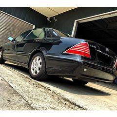 テールライト 赤と白 ストライプ ベンツW126 560SEL ケーニッヒ - メルカリ