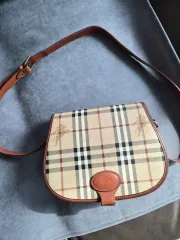 バーバリー ノヴァチェック クロスバッグ