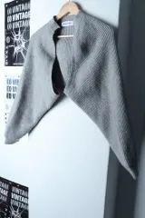 W(F) NICK&NICOLE ニック&ニコル ニット カーディガン クロップド グレー 無地 ボレロ-17424