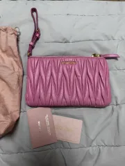 ミュウミュウ クラッチバッグ