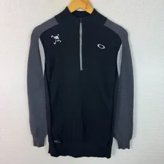 OAKLEY オークリー ハーフジップ ニット セーター ロゴ刺繍 ブラック XLサイズ メンズ 古着 テック系 スポーツMIXのサムネイル