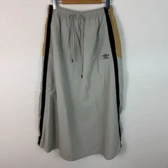 UMBRO アンブロ フレアスカート ロゴ刺繍 グレー Mサイズ レディース 古着 スポーツMIX ストリート　テック系