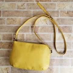 イルビゾンテ ☆ レザー ショルダーバッグ イタリア製 イエロー 小ぶり IL BISONTE