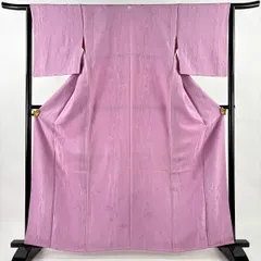 色無地 身丈160.5cm 裄丈64cm M 袷 地紋 薄紫 正絹 優品 一つ紋 【中古】