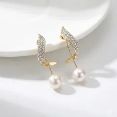ジルコニア パール ツイスト ゴールド ロングピアス ピアス　プレゼント　上品