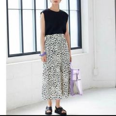 タグ付き】23区 ボタニカルプリントフレアスカート - メルカリ