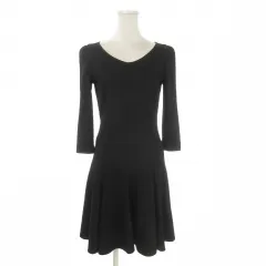 アンタイトル UNTITLED ワンピース 2 黒 ブラック 無地 Vネック 七分袖 /AO18 ■GY58