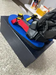 PRADA プラダ サンダル ブルー/ブラック/レッド