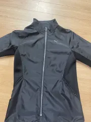 PUMA プーマ ブラック ウィンドブレーカー ジャケット