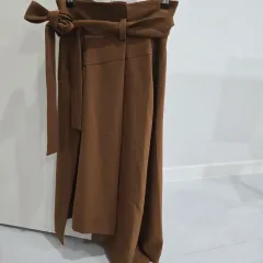 ブラウン リー スコート