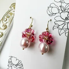 チェコビーズの可愛いピアスD101