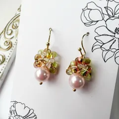 チェコビーズの可愛いピアスD102