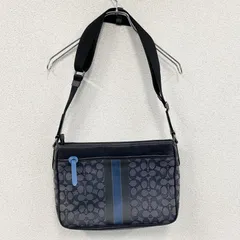 古着 used　COACH　コーチ　C5291　トンプソンクロスボディショルダーバッグ　シグネチャー　紺　ネイビー【値引き交渉OK！】