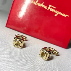 美品 希少 Salvatore Ferragamo サルヴァトーレフェラガモ 立体3Dマルチガンチーニデザイン ゴールドカフス カフリンクス ボタン 箱有のサムネイル