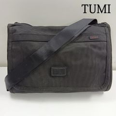 美品✨トゥミ メッセンジャーバッグ ナイロン 黒 A4 ロゴプレート
