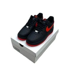 NIKE ナイキ エアフォース 1 ロー ブラック/ユニバーシティレッド 美品