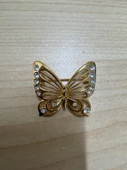 HANAE MORI　ハナエモリ　蝶のブローチ