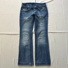 希少　00s　archive　アーカイブ古着　DIESEL　ディーゼル　ダメージ加工　微ワイド　フレアシルエットデニム　ジーンズ　色褪せグラデーション　ロゴタグ　W27　ローライズ　Y2K　平成ギャル　グランジ　fade blue flare denim