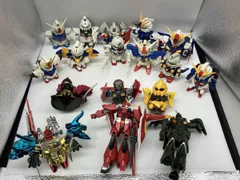 ジャンク 機動戦士ガンダム　組み立て済み　プラモデル　17点セット