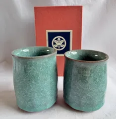 【未使用】たち吉　九重青磁　夫婦湯呑　2客セット　エメラルドグリーン　翡翠色　陶器　湯呑み