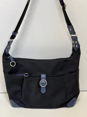 MK MICHEL KLEIN BAG 撥水/軽量レザーポイントナイロンショルダーバッグ【クーポン利用で、全品10%OFF＜割引上限500円＞】