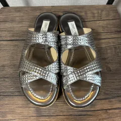 JIMMY CHOO ジミーチュー　メタリックレザースライドサンダル