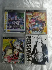 【PS3】ペルソナ4 ジ・アルティメットウルトラスーパーホールド/インマヨナカアリーナ、ウルトラストリートファイターIV、ヴァンパイアリザレクション　4本セット