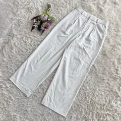 フォロワー限定お得なクーポン配布中！ 『UNIQLO』ユニクロ　タックワイドパンツ　ウエストゴム　ハイウエスト　ストレッチ　ポケット　シンプル　上品　白(L)