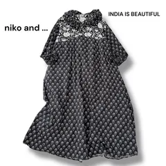 ニコアンド INDIA IS BEAUTIFUL ワンピース インディアイズビューティフル プリント フリルカラー ロング ブラック niko and...  綿100% 6F069