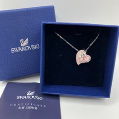 新品未使用 SWAROVSKI ハート＆キー チャーム ネックレス - メルカリ